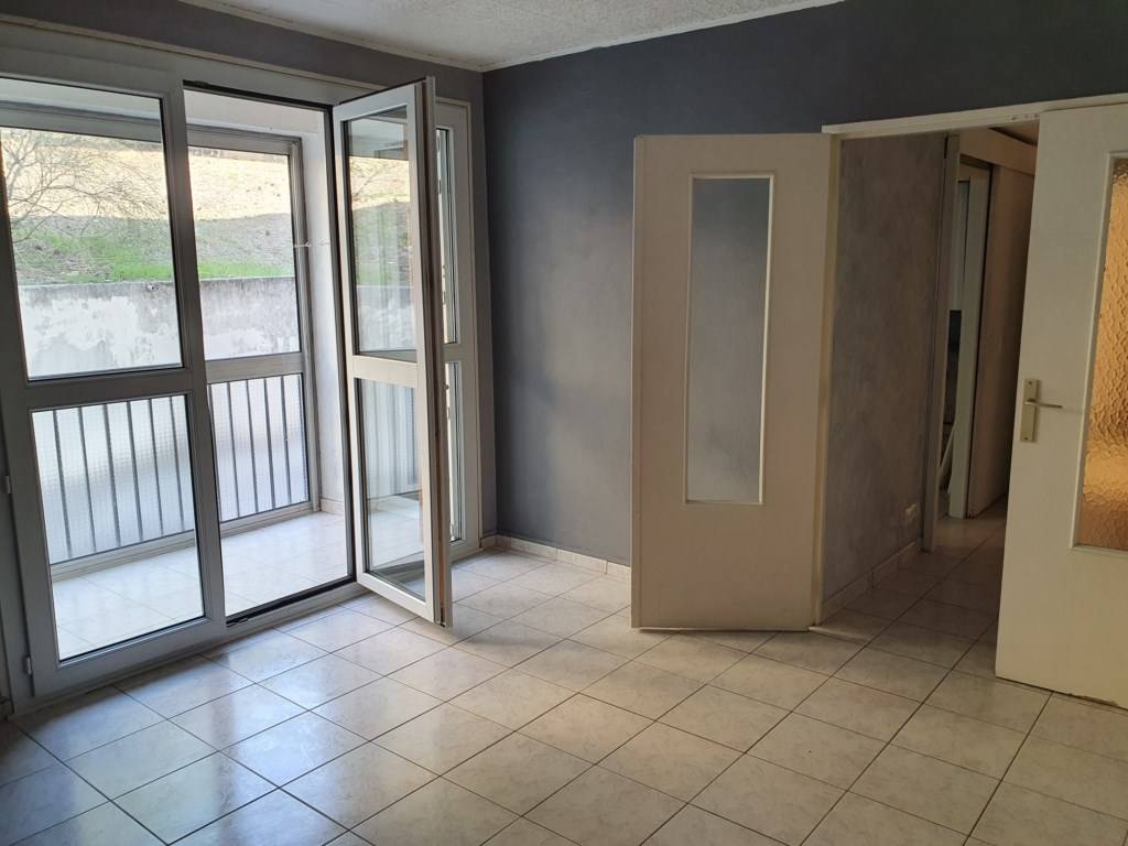 Location appartement T3 en rez de chaussée Rognac 13340