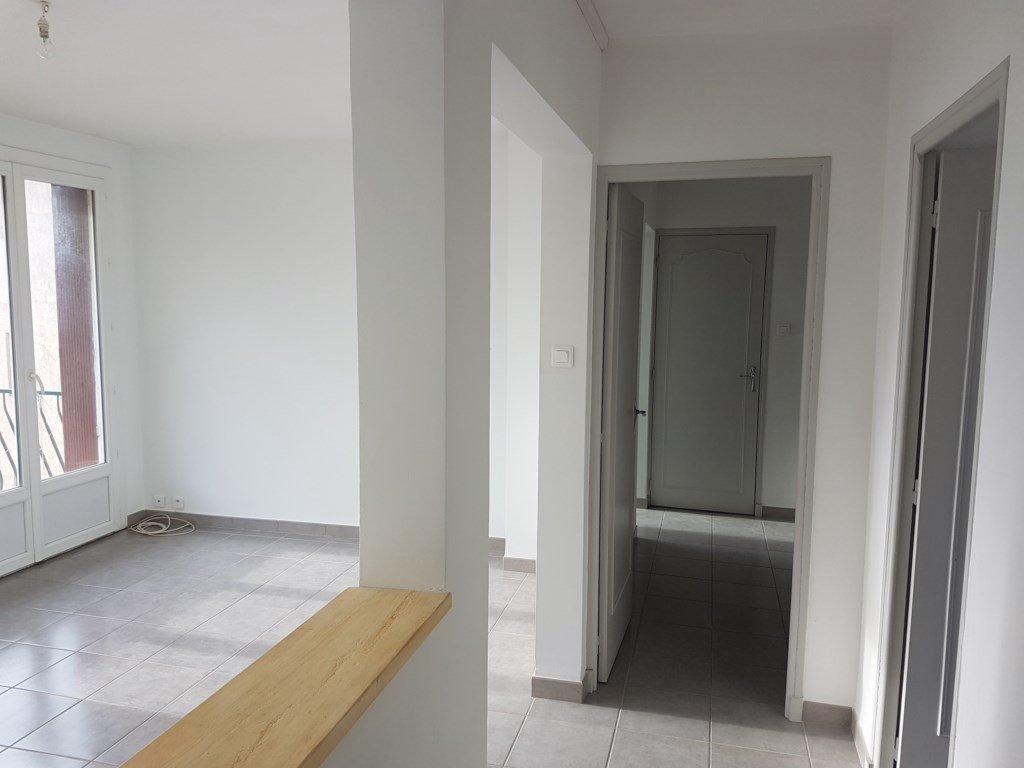 Appartement  T3 résidence du Pont MARIGNANE centre ville 