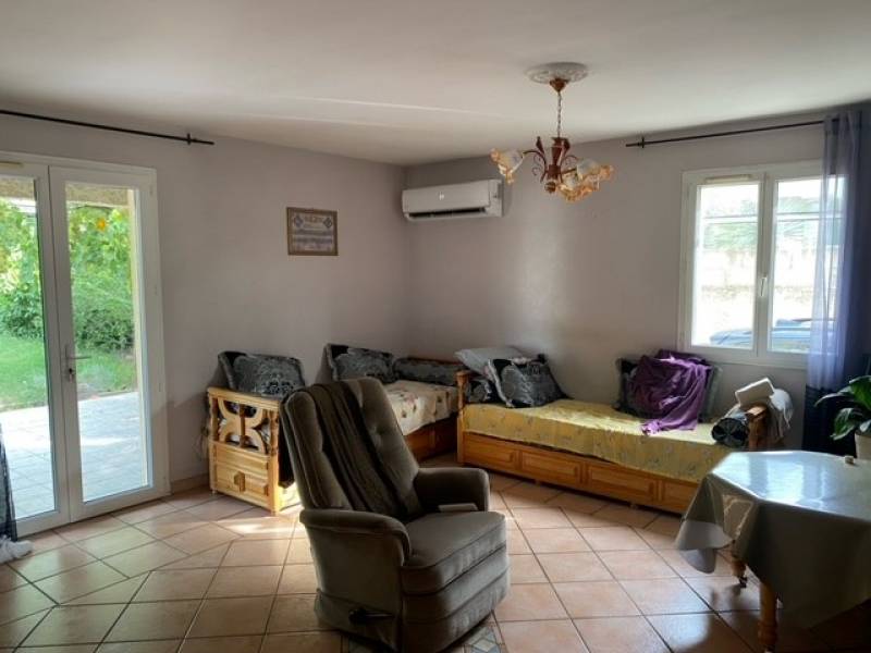 VILLA  T4/5 GIGNAC LA NERTHE LAURE 