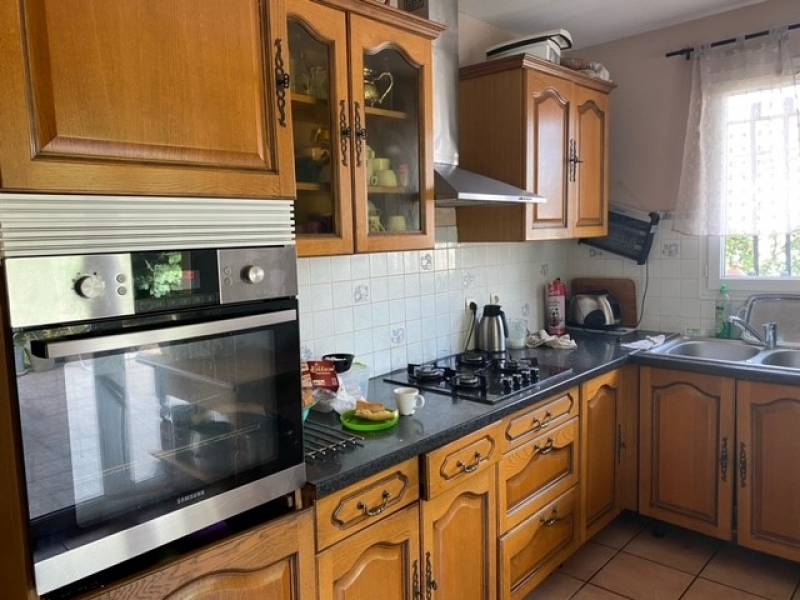 VILLA  T4/5 GIGNAC LA NERTHE LAURE 