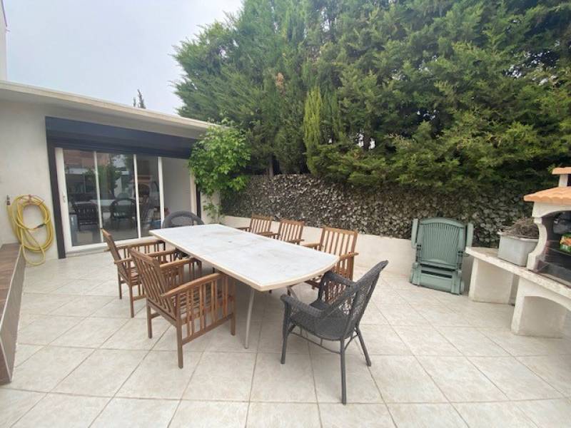 SUPERBE APPARTEMENT T4 AVEC JARDIN MARIGNANE  