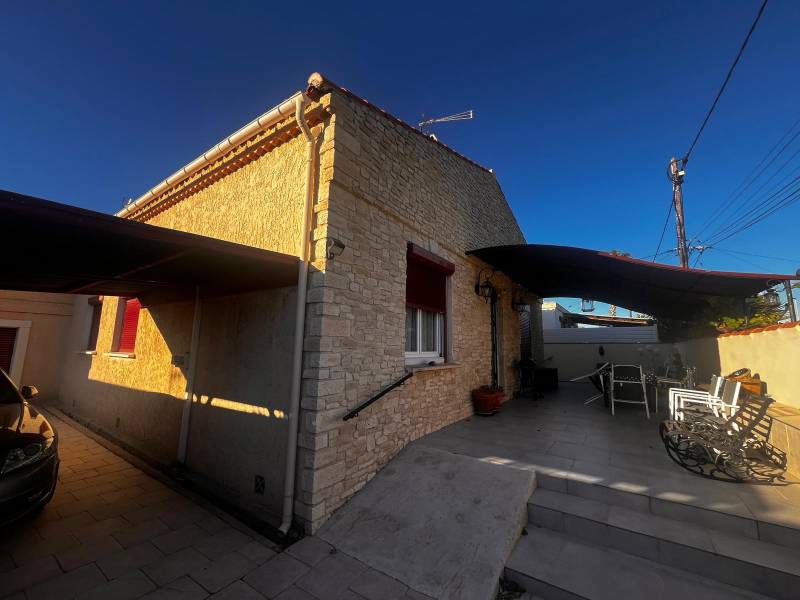 Marignane, Villa T3/4 + T1 de 20m2 - Secteur Plage du Jaï
