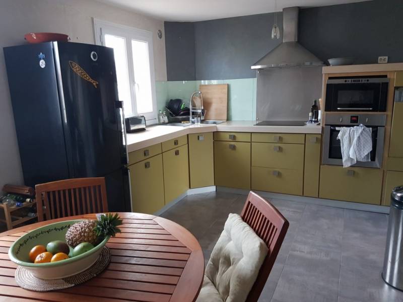 DUPLEX AVEC TERRASSE ET GARAGE LAURE GIGNAC LA NERTHE  