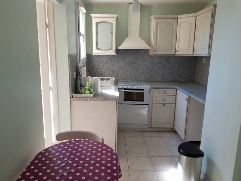 T3 DANS RÉSIDENCE FERMÉE MARIGNANE  