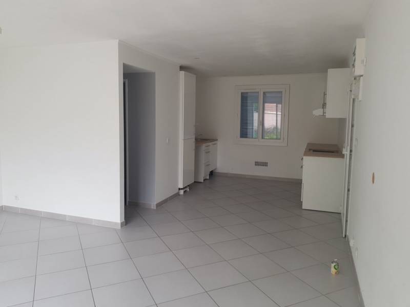 MAISON T3 PLAIN PIED MARIGNANE QUARTIER LA SIGNORE JARDIN ET GARAGE