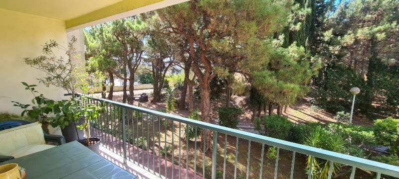 APPARTMENT T5 AVEC GARAGE EN SOUS SOL DANS RESIDENCE DE STANDING MARTIGUES  
