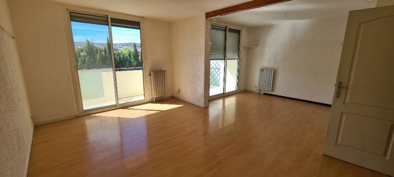 Type 4 GIGNAC LA NERTHE LAURE 