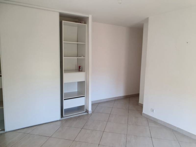 MARTIGUES - Appartement  T4 - 67 m²