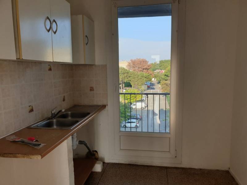 Appartement T3 Parc Mediterranée MARIGNANE  