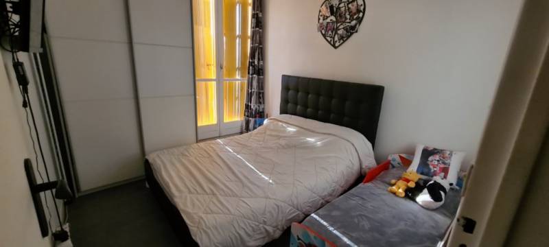 APPARTEMENT T4 AVEC ASCENSEUR MARIGNANE SECTEUR SIGNORE 