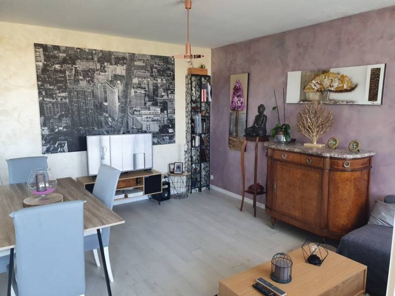 BEAU T2 RÉSIDENCE LA SIGNORE MARIGNANE  