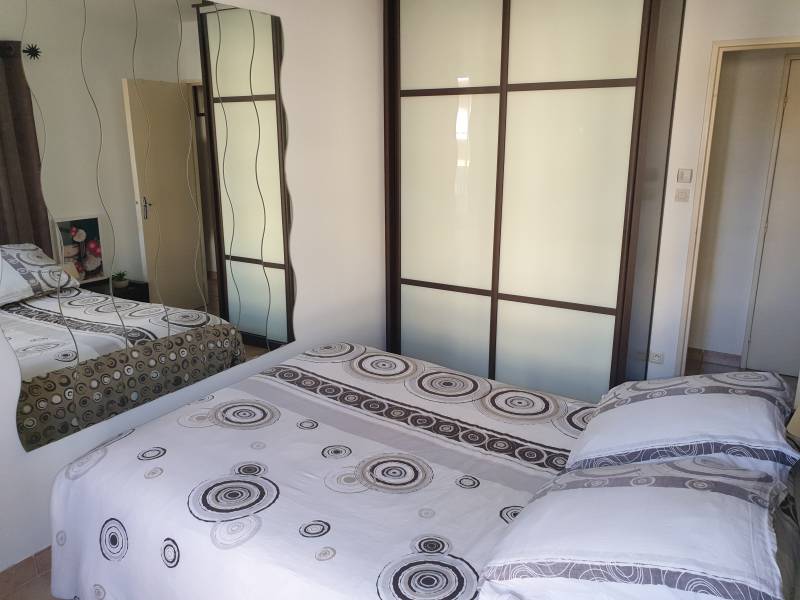 VENTE APPARTEMENT T4 RESIDENCE FERMEE LA SIGNORE MARIGNANE MARIGNANE 