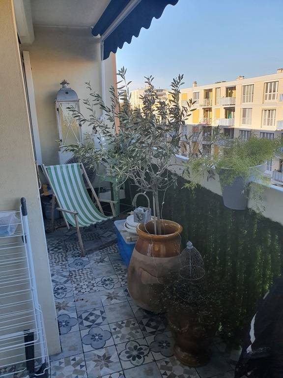 SUPERBE T1 LA SIGNORE MARIGNANE  