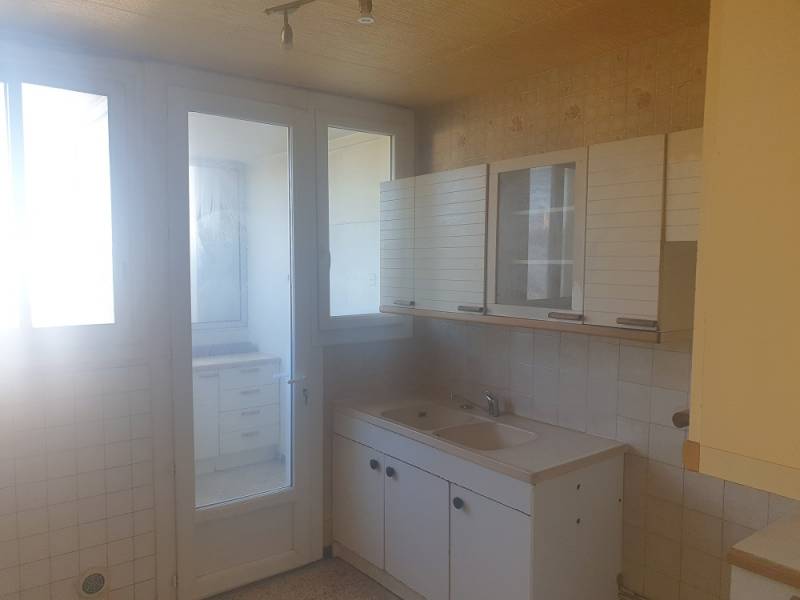 A VENDRE T4 RESIDENCE LES ACACIAS MARIGNANE  