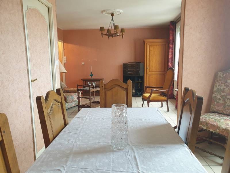 type quatre MARIGNANE LA SIGNORE 1 IMMEUBLE AVEC ASCENSEUR
