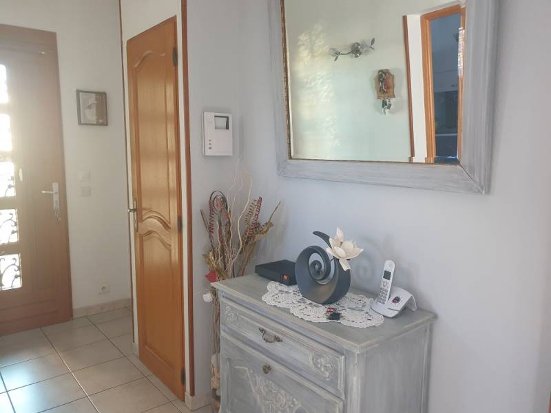 VILLA DE PLAIN PIED CHATEAUNEUF LES MARTIGUES  