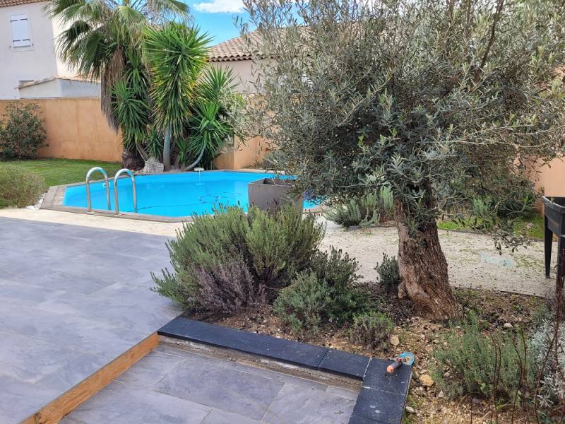 TRES BELLE VILLA DANS UN LOTISSEMENT FERME, PRESTATIONS HAUT DE GAME, PARFAIT ETAT MARIGNANE  