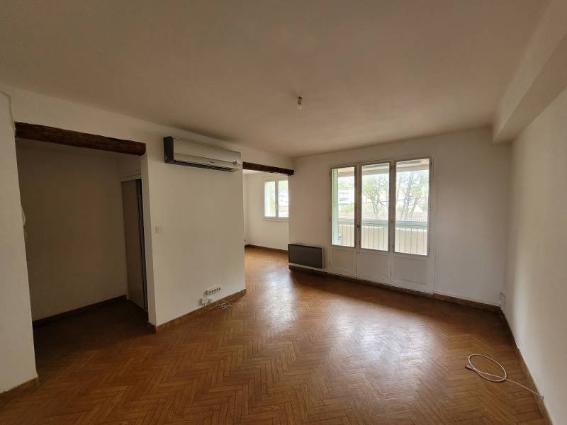 APPARTEMENT TYPE 4 DANS PETITE RESIDENCE MARIGNANE  