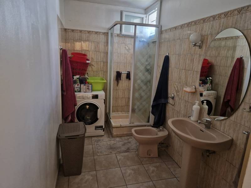 SPECIAL INVESTISSEUR, T3 EN PARFAIT ETAT EN 1ER ETAGE MARIGNANE  