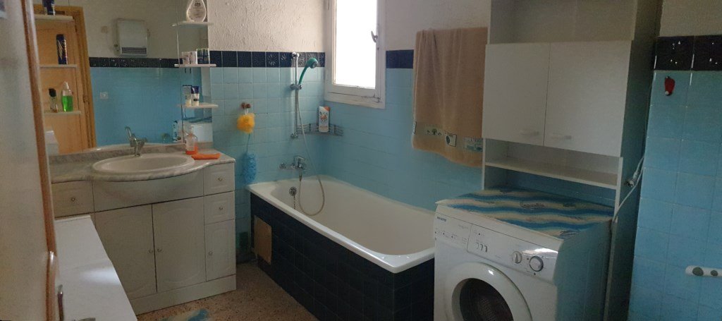 Appartement  T4 proche école et comerce residence recherché Marignane