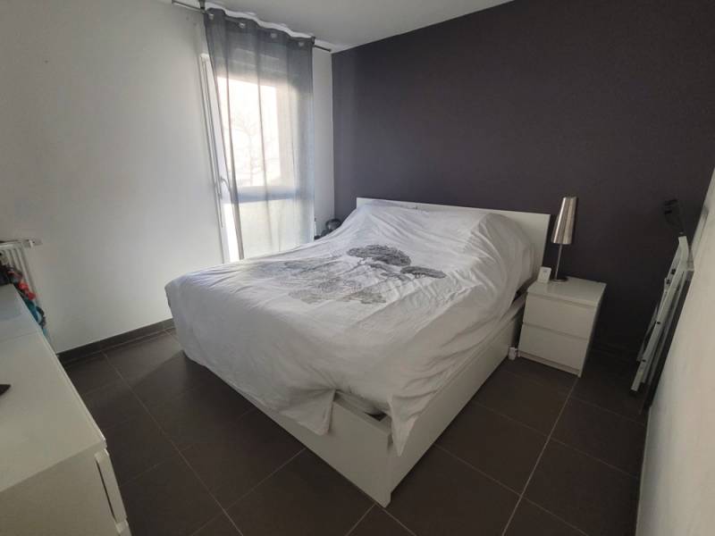 Appartement T3 en rez-de-jardin dans résidence récente fermée et sécurisée – Le Rove