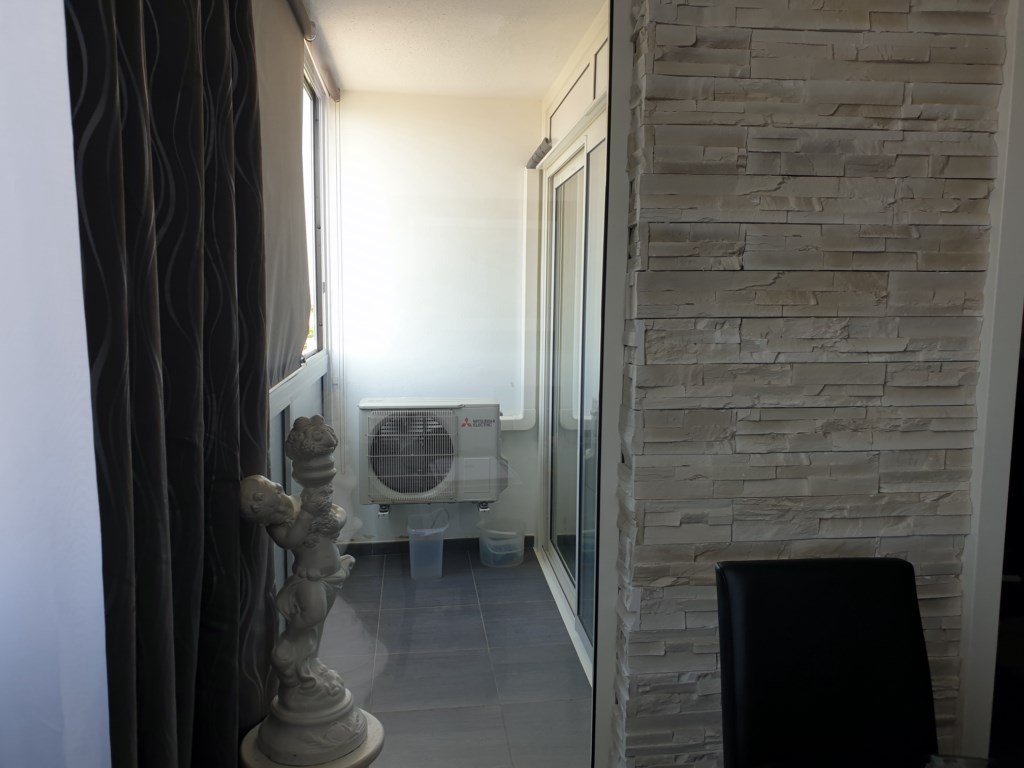 APPARTEMENT T4 EN PARFAIT ETAT DANS RESIDENCE RECHERCHEE MARIGNANE  