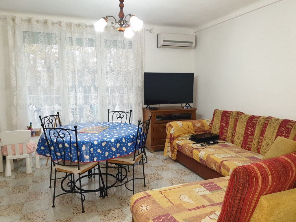 Appartement  T3 BIEN SITUE PROCHE CENTRE MARIGNANE centre ville 