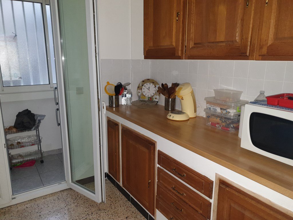 Appartement  T3 BIEN SITUE PROCHE CENTRE MARIGNANE centre ville 