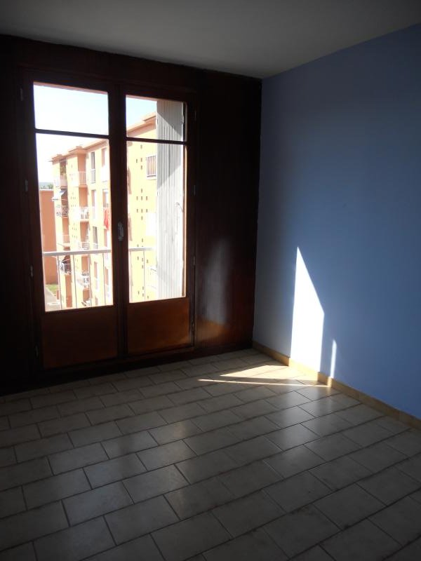 Appartement  T3 proche commerce et centre ville CLOS ST PIERRE MARIGNANE  