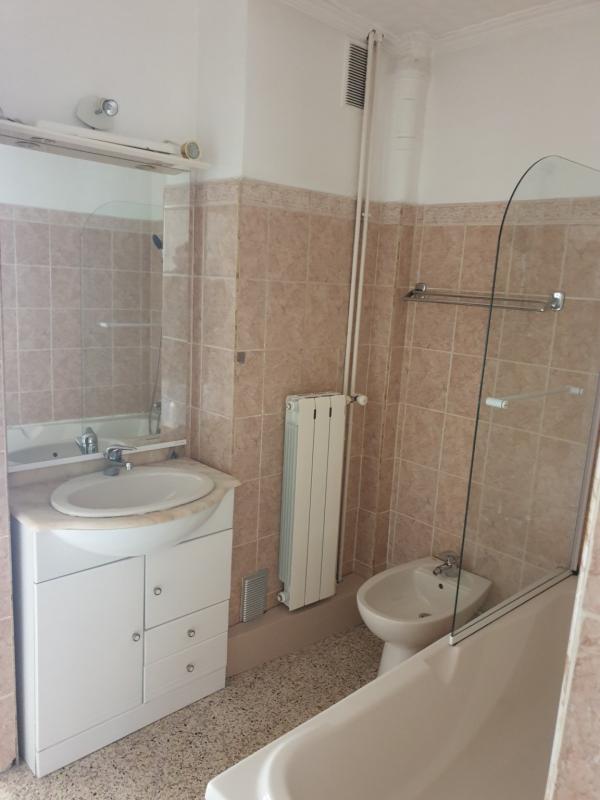 Appartement  T3 dans petite résidence avec parc et gardien MARIGNANE  