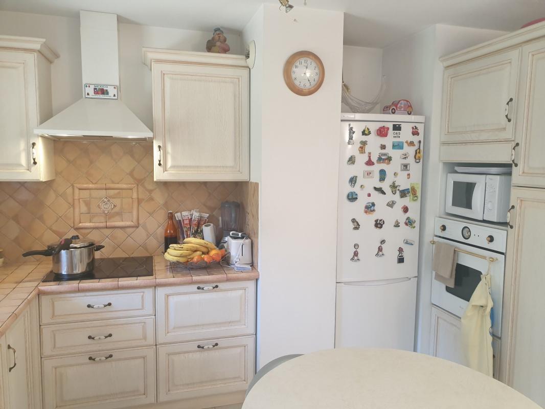 Appartement  T2 Proche du centre ville Marignane