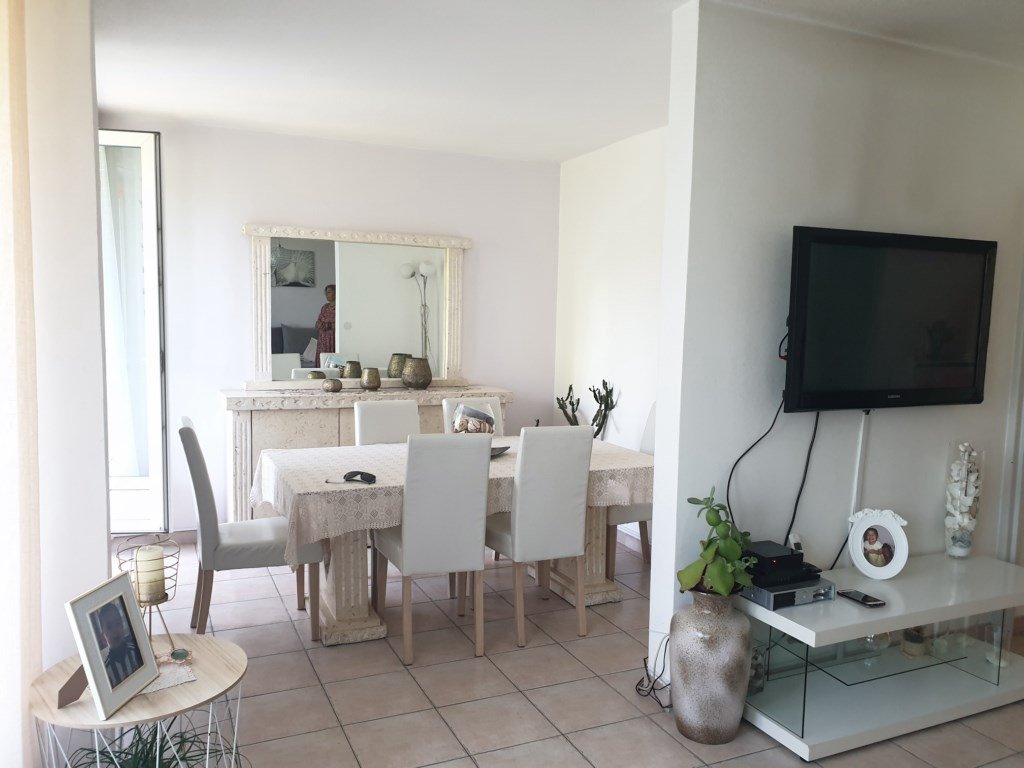 Appartement  T4 DANS UNE RÉSIDENCE TRÈS BIEN SITUÉE MARIGNANE  