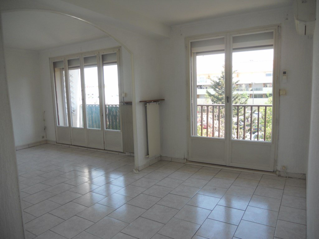 Appartement  T4 PETITE RÉSIDENCE FERMÉE MARIGNANE centre ville 