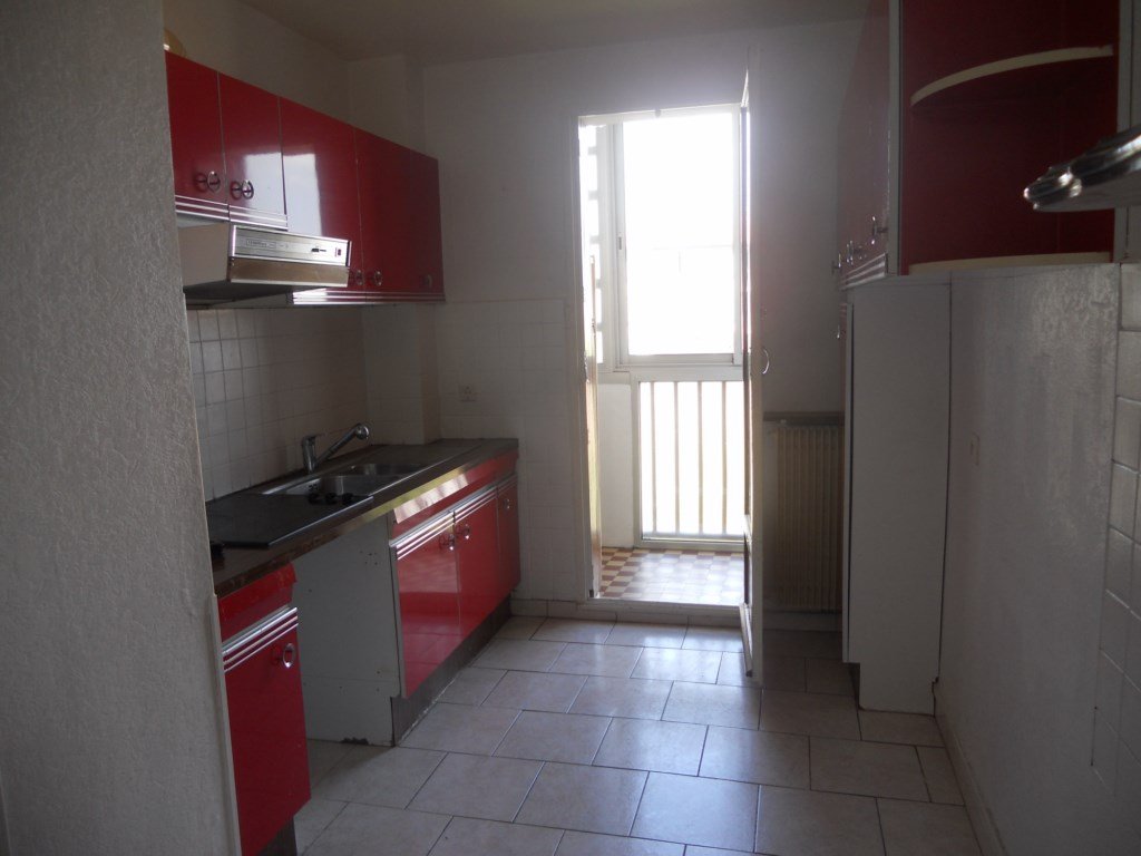 Appartement  T4 PETITE RÉSIDENCE FERMÉE MARIGNANE centre ville 