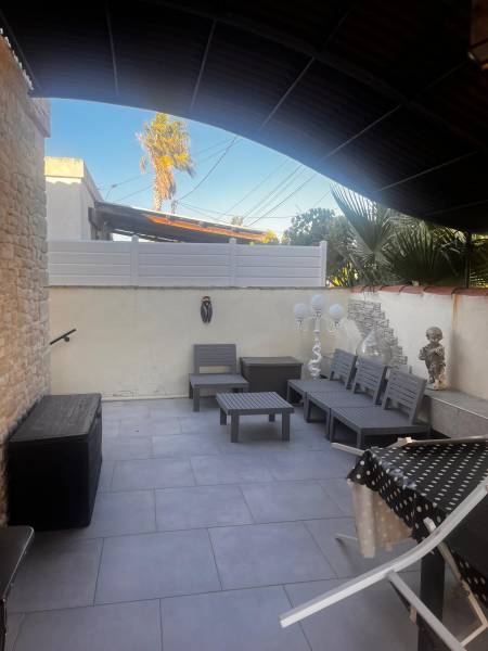 Marignane, Villa T3/4 + T1 de 20m2 - Secteur Plage du Jaï