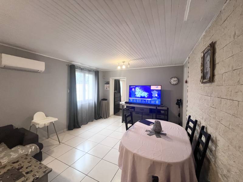 VILLA T3 AVEC STUDIO DANS PETITE COPROPRIETE DE DEUX LOTS