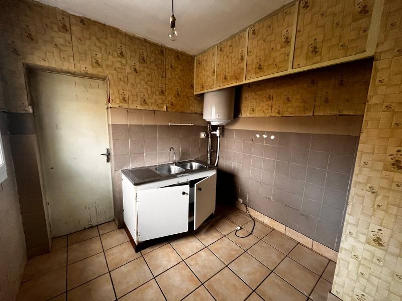 À vendre Appartement T4 à fort potentiel à Marignane
