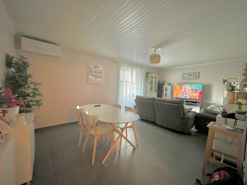 APPARTEMENT DE TYPE 4 PIÈCES 82.8 M² DANS RÉSIDENCE FERMÉE AVEC ASCENSEUR MARIGNANE