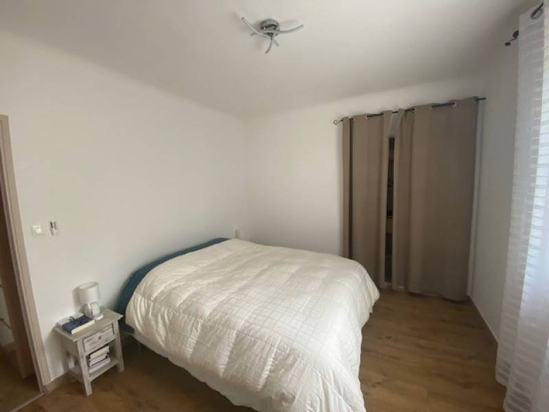 SUPERBE APPARTEMENT T4 AVEC JARDIN MARIGNANE  