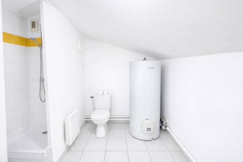 APPARTEMENT DE TYPE 5  - ISTRES - DUPLEX