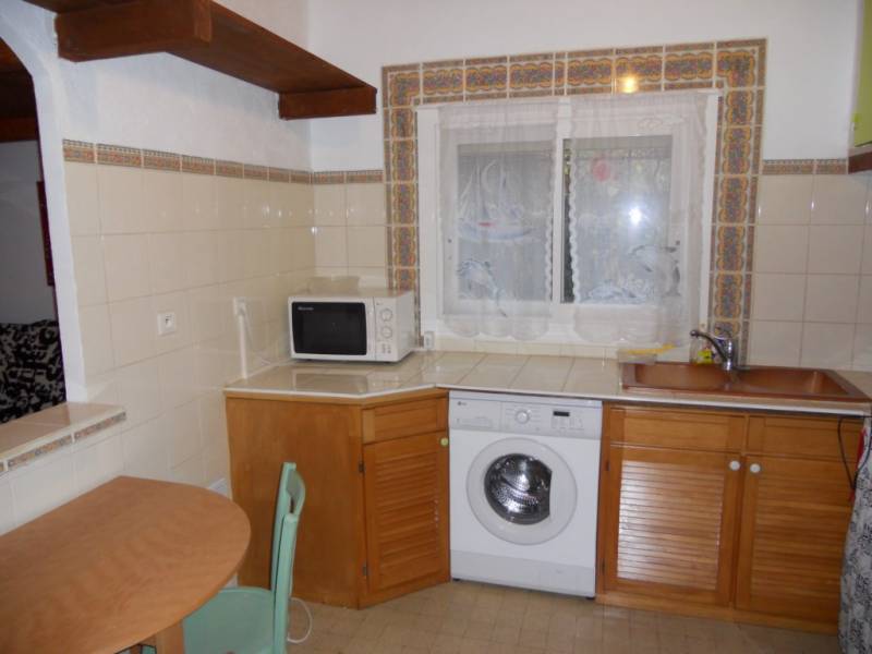 T2 MEUBLE AVEC JARDIN MARIGNANE  