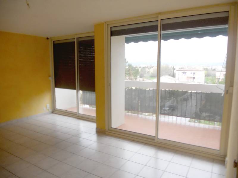 T4 RESIDENCE FERMEE LA SIGNORE MARIGNANE  