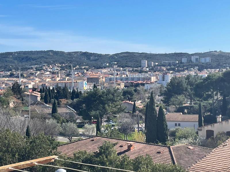 A LOUER DANS RESIDENCE FERMEE T3 SUR MARTIGUES