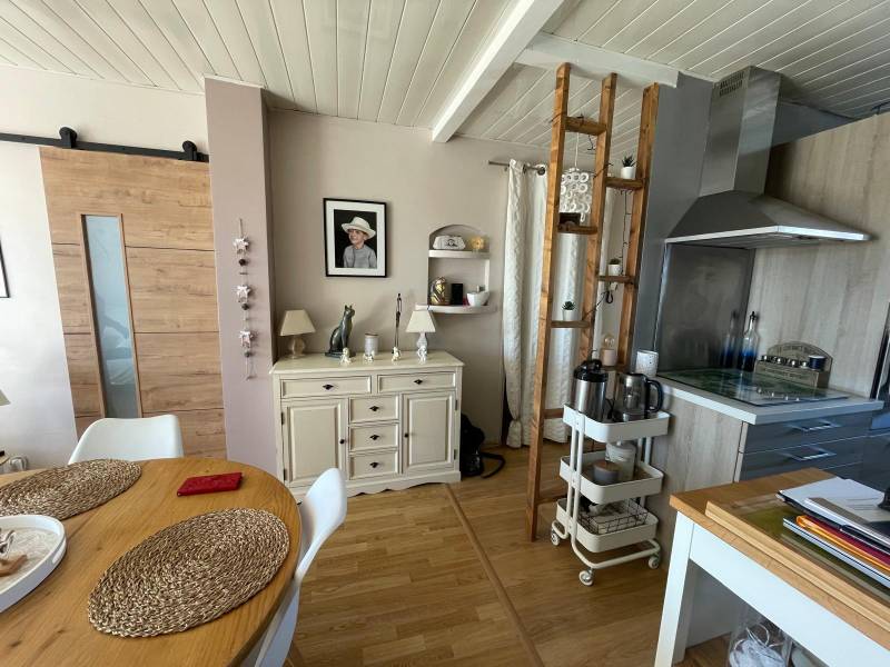 A LOUER DANS RESIDENCE FERMEE T3 SUR MARTIGUES