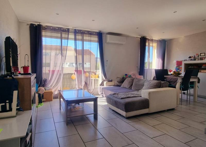 MARTIGUES - APPARTEMENT 2 Chambres- 69.90 m² - Rénové - FERRIERES
