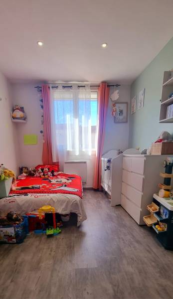 MARTIGUES - APPARTEMENT 2 Chambres- 69.90 m² - Rénové - FERRIERES
