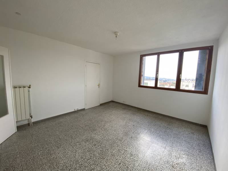 Appartement type 2 Les Pennes Mirabeau Cadeneaux 