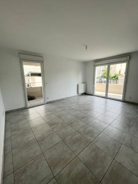 Charmant Appartement T3 avec Terrasse sur la commune de Gignac-la-Nerthe
