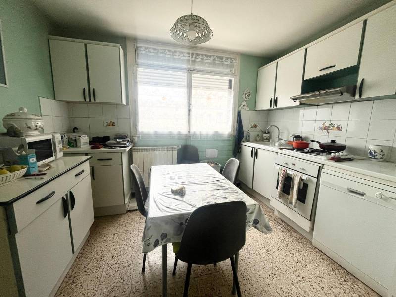 3 PIÈCES 66 M² A VENDRE EN EXCLUSIVITÉ T3 D'ENVIRON 66M2 AVEC GARAGE - LAURE - GIGNAC-LA-NERTHE