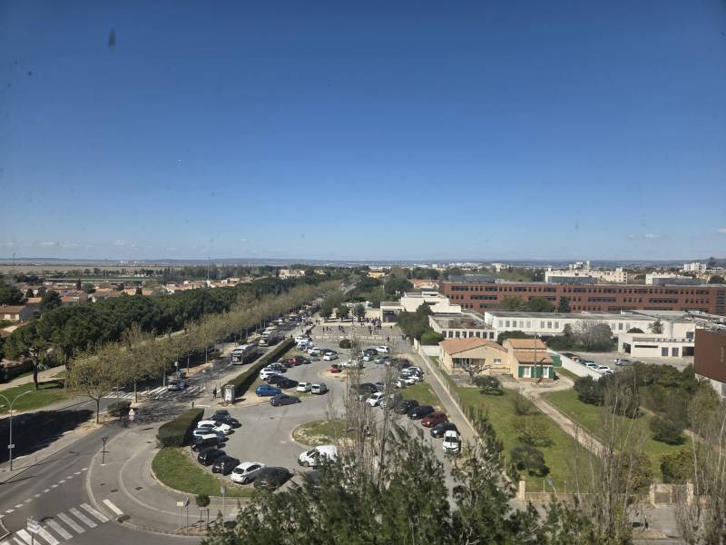 A VENDRE EN EXCLUSIVITE APPARTEMENT T3 DE PLUS DE 65 M² AVEC TERRASSE DANS RESIDENCE FERMEE DE STANDING